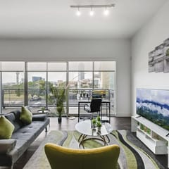 City View 1BR I Gym I Free Parking I Workspace