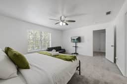 Tasteful 3BR I Free Parking I Workspace - Image 5