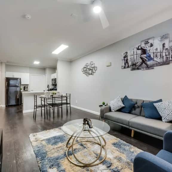 Modern 1BR I Pool I Gym I Free Parking I Workspace - Image 1
