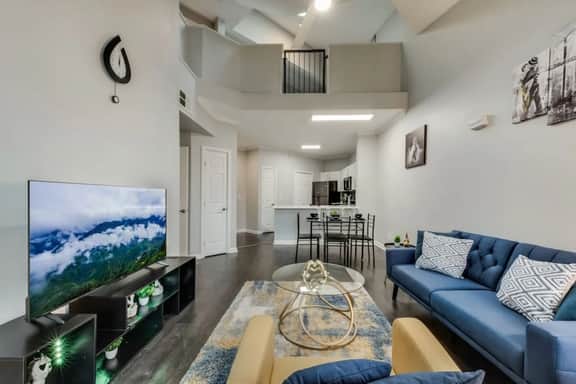 Loft Style 2BR | Pool | Gym | Parking |Workspace - Image 3
