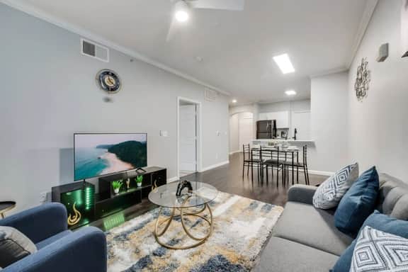 Modern 1BR I Pool I Gym I Free Parking I Workspace - Image 3