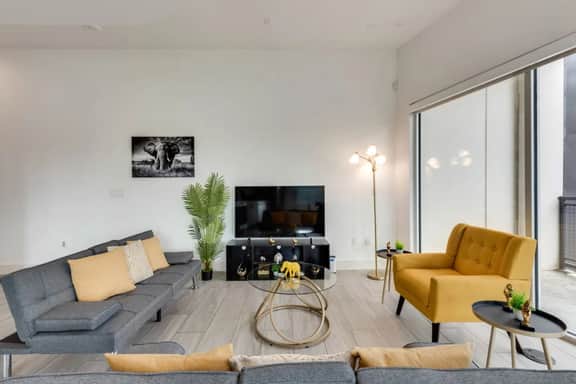 Modern 2BR | Gym | Parking | Workspace - Image 4