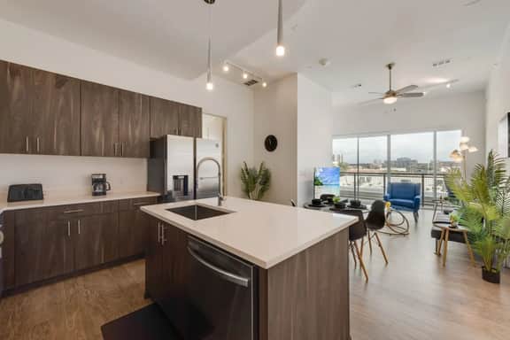 Sleek loft style 2BR I Gym I Parking I Workspace - Image 5